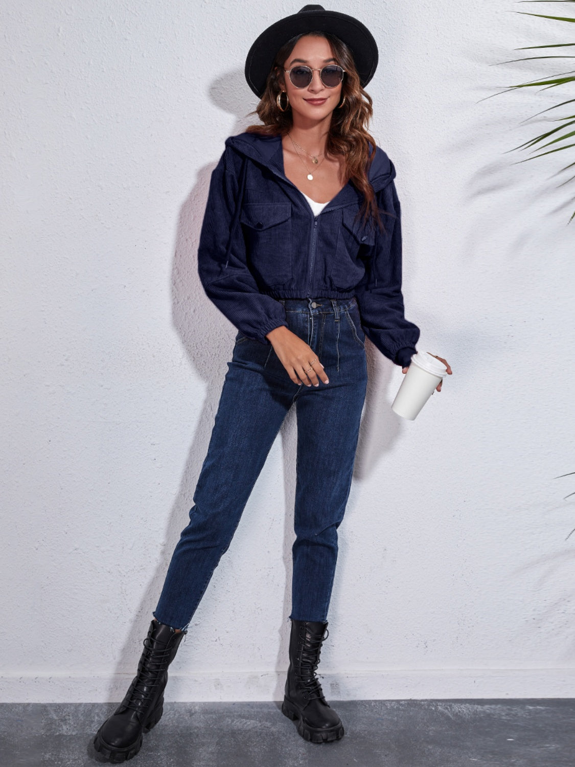 5ba6f1f84cd143efa6cb2a619e927fdb-Max