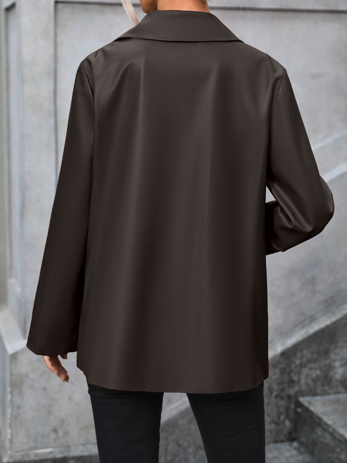 Barranca Pocketed Button Up Collared Neck Blazer