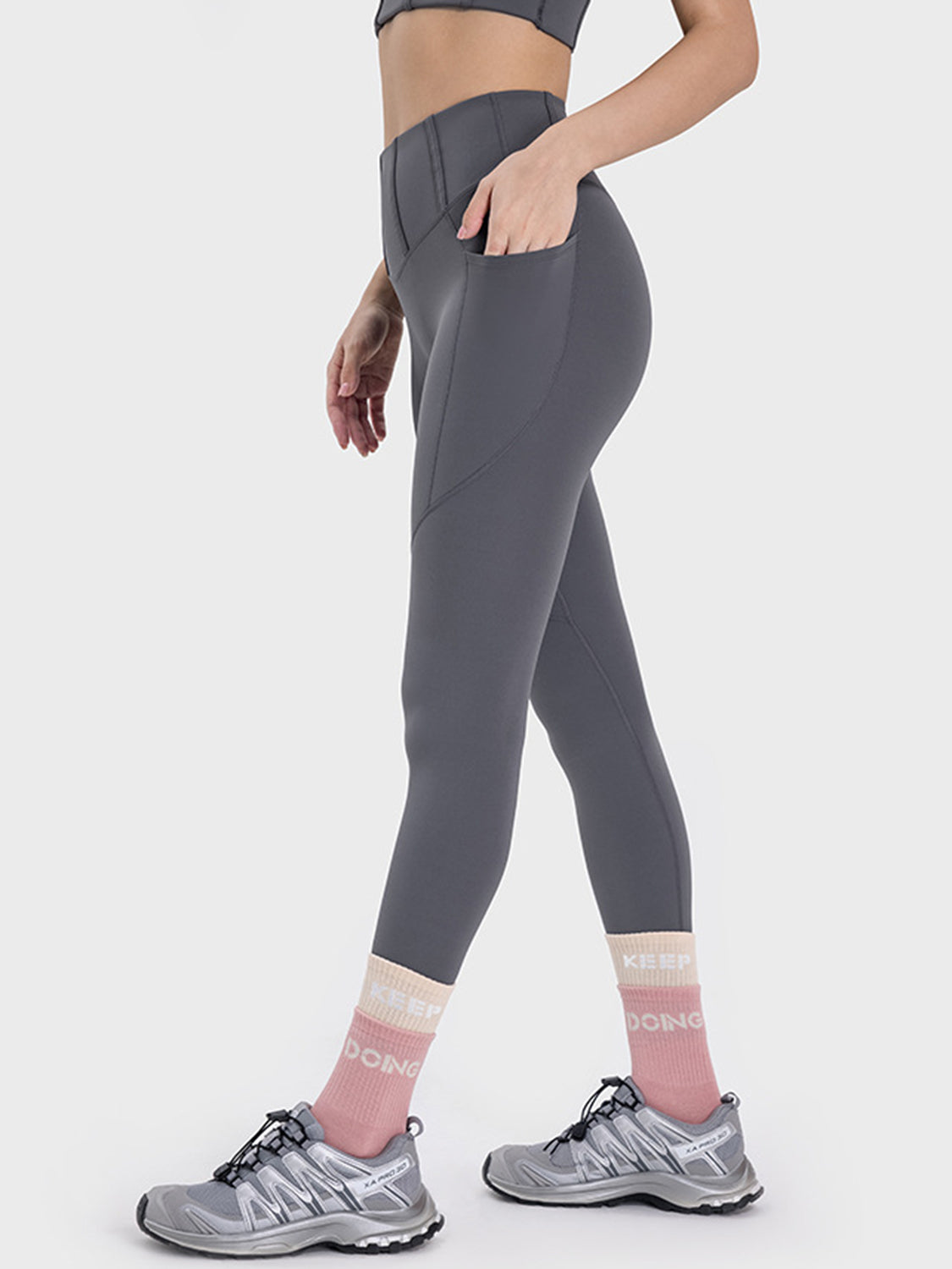 Genevieve Pocketed High Waist Active Leggings