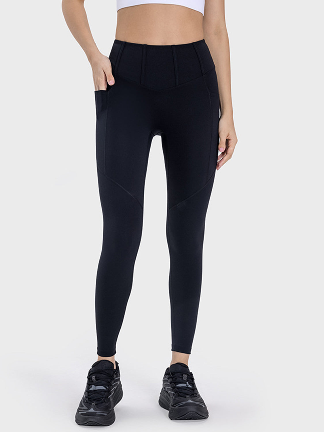 Genevieve Pocketed High Waist Active Leggings