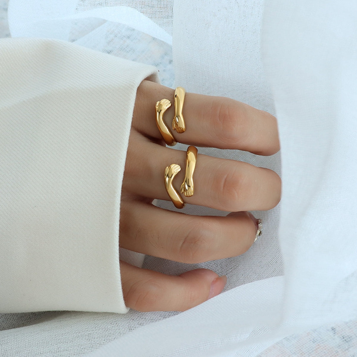 Serpentine Titanium Steel Hug Bypass Ring